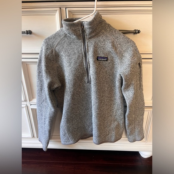 Patagonia zippered jacket - Picture 3 of 3